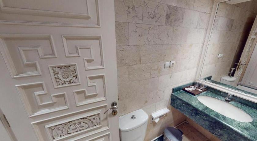 Gajahmada Graha Hotel Malang Luaran gambar