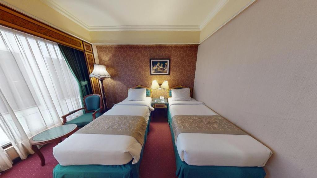 Gajahmada Graha Hotel Malang Luaran gambar